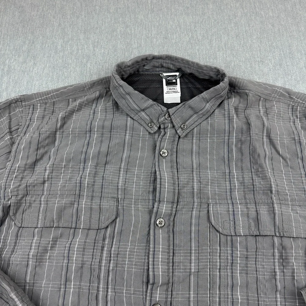 The North‎ Face Shirt Mens 2XL XXL Gray Striped Button Down Vapor Wick Outdoors